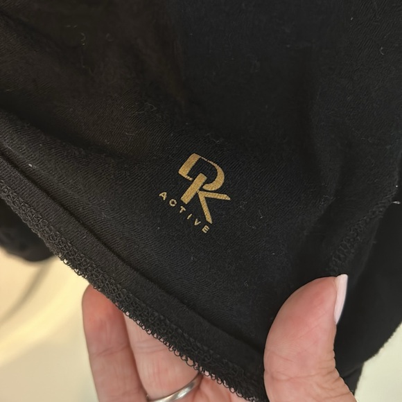 Donna Karan Active Black Top Women’s Size Large - Picture 4 of 6